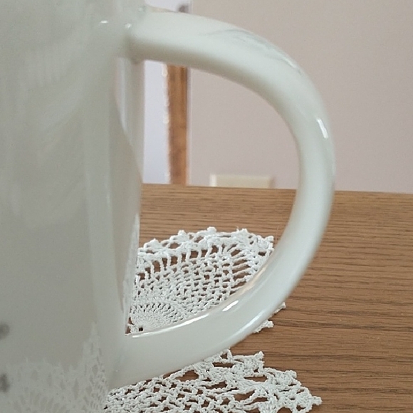 Tim Horton’s Limited Edition 2014 Mug - Picture 4 of 5